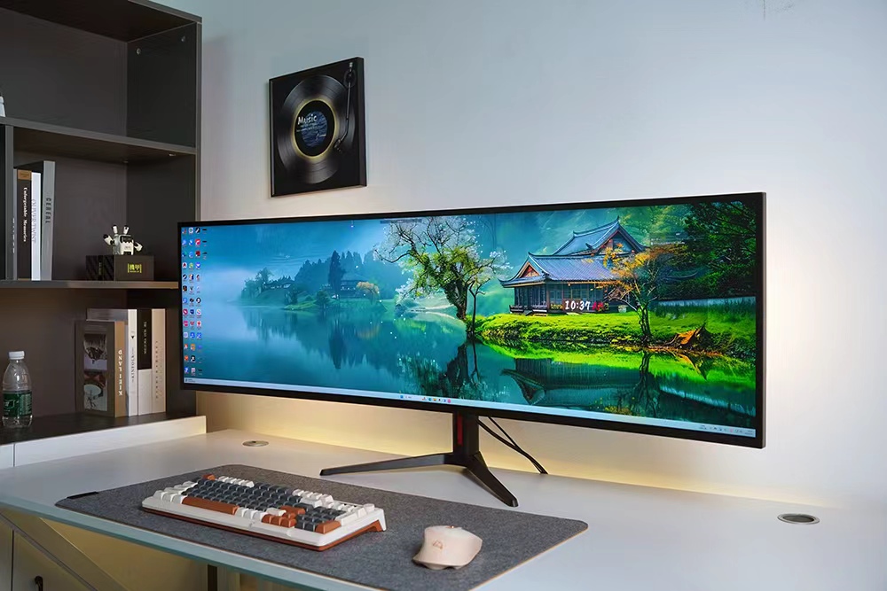 49英寸144HZ 32:9曲面显示器